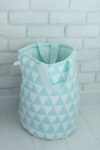 Kosz na zabawki trójkąty mięta XL